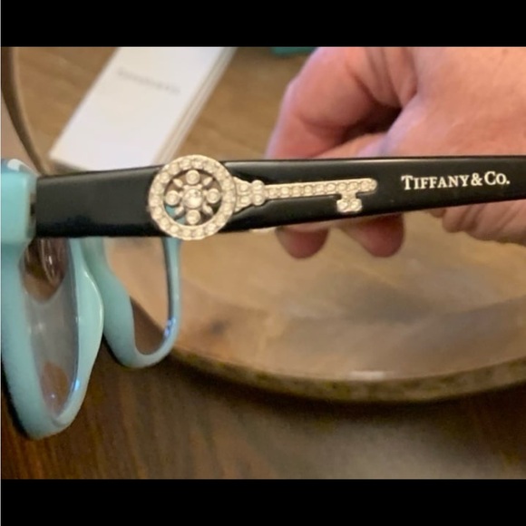 Tiffany & Co. Frames ~ Crystal Key on sides - Picture 3 of 7